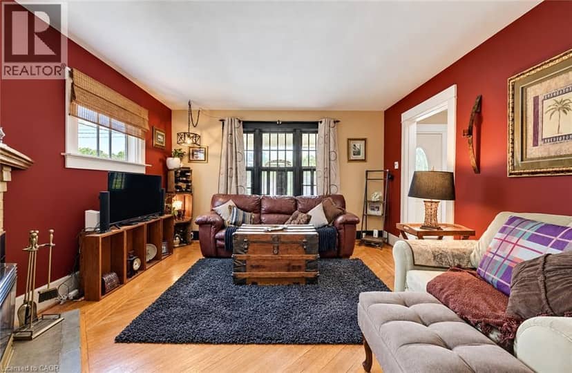 37 WILLOW Street — photo 10 of 40