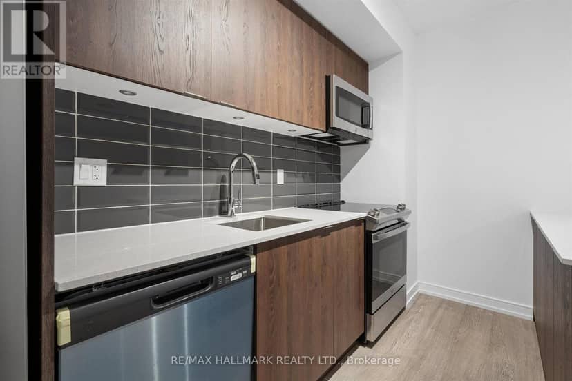13 - 170 Clonmore Drive — photo 20 of 32