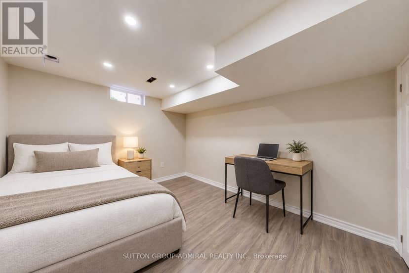 284 Isaac Murray Avenue — photo 35 of 40