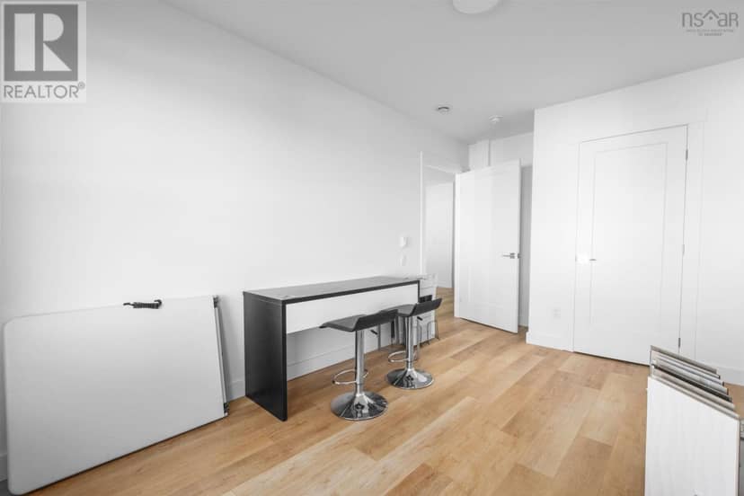 209 Brunello Boulevard — photo 37 of 40