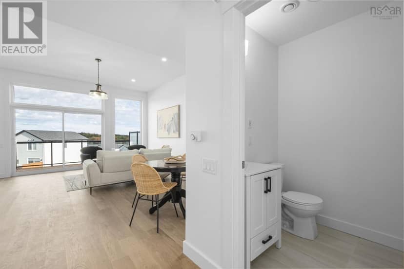 209 Brunello Boulevard — photo 4 of 40