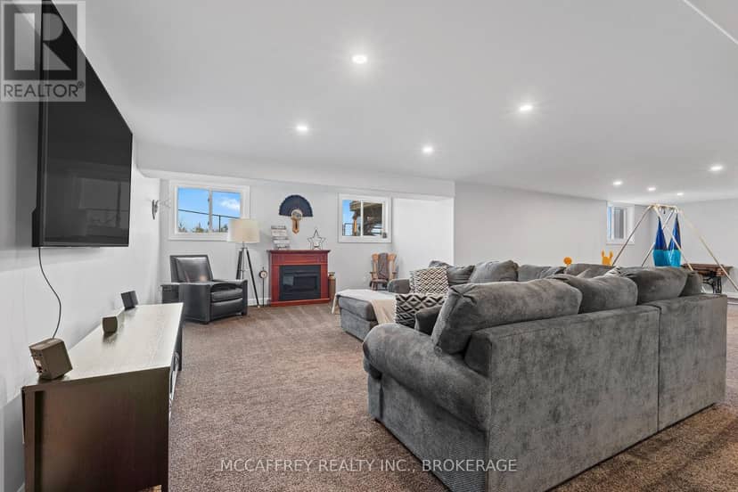 573 Glennelm Road — photo 23 of 40