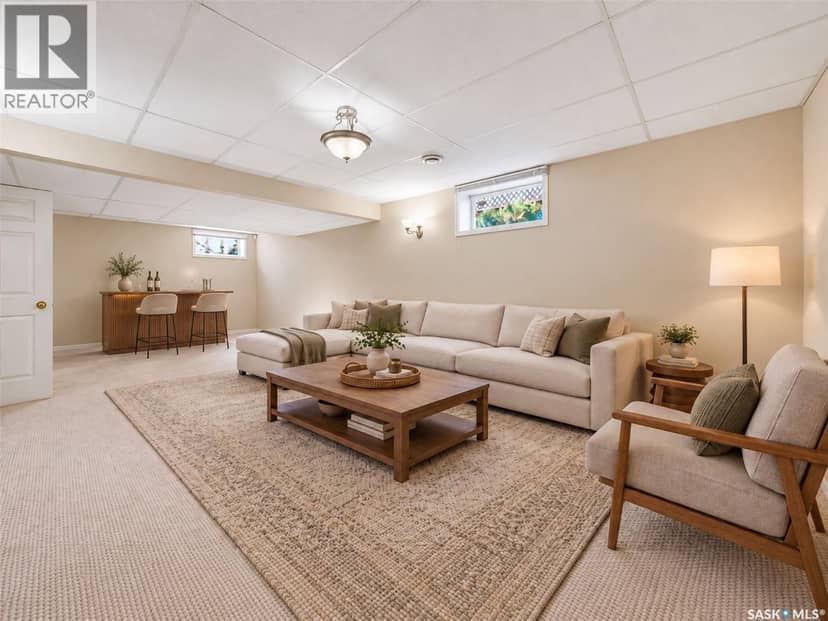 314 Peterson CRESCENT — photo 20 of 40