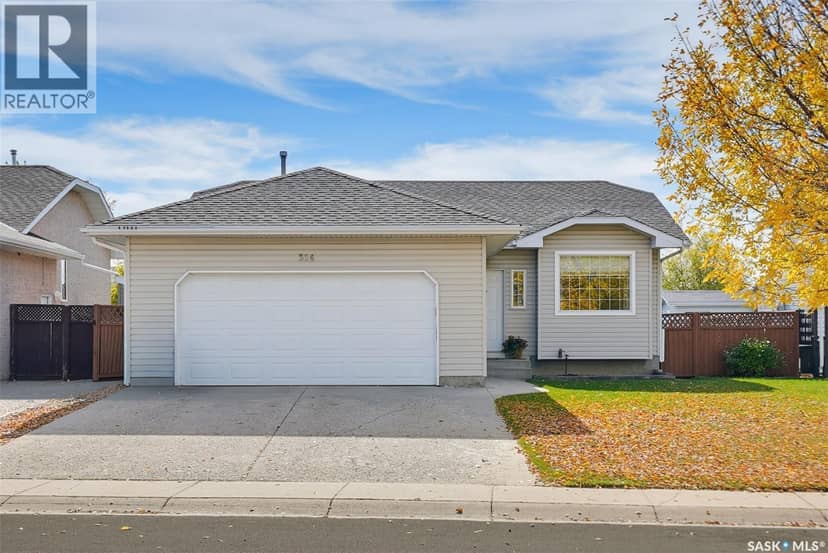314 Peterson CRESCENT — photo 39 of 40