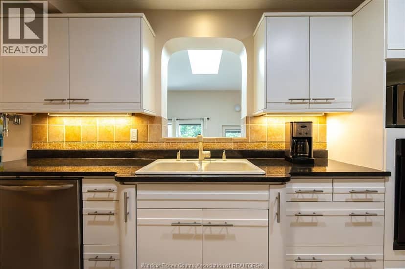 2850 Academy — photo 16 of 40