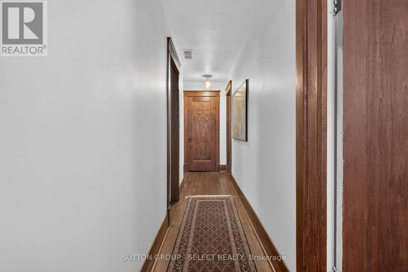 427 Wortley Road — photo 19 of 40