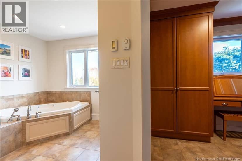 215 Kimble Drive — photo 34 of 40
