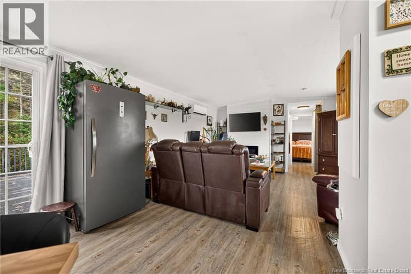 231 Bonaventure Street — photo 13 of 35