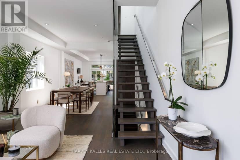 128 Montgomery Avenue, Toronto, photo 3