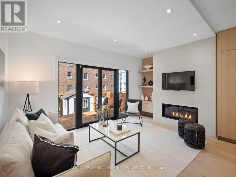 374 Spadina Road — photo 17 of 40