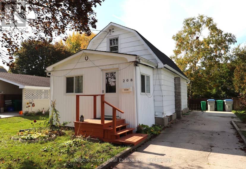 208 Hincks Street, Goderich