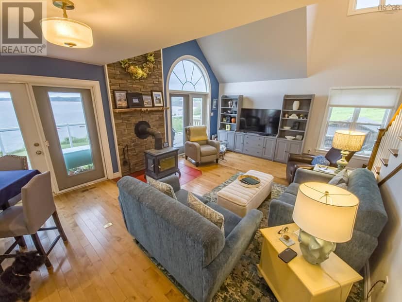 6440 Highway 337 — photo 16 of 32