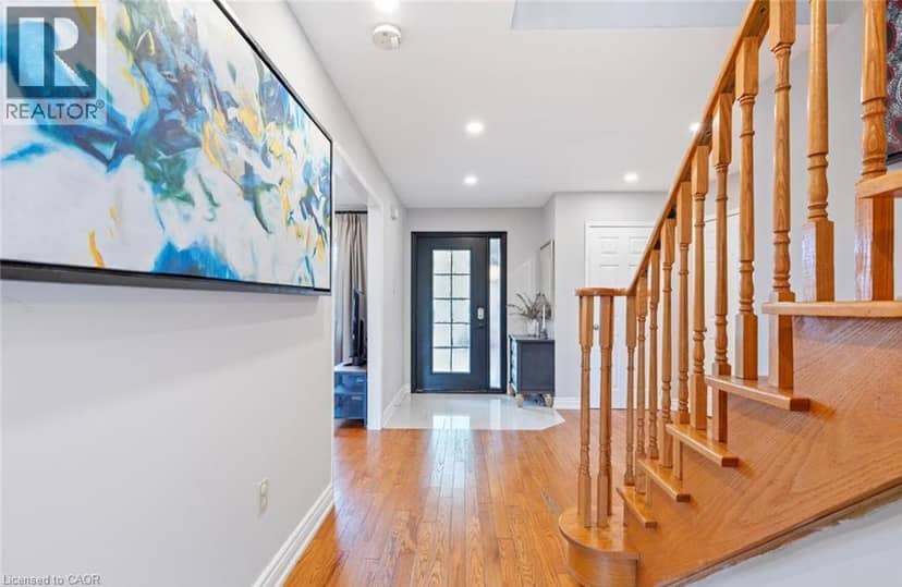 467 HEDGEROW Lane, Oakville, photo 4