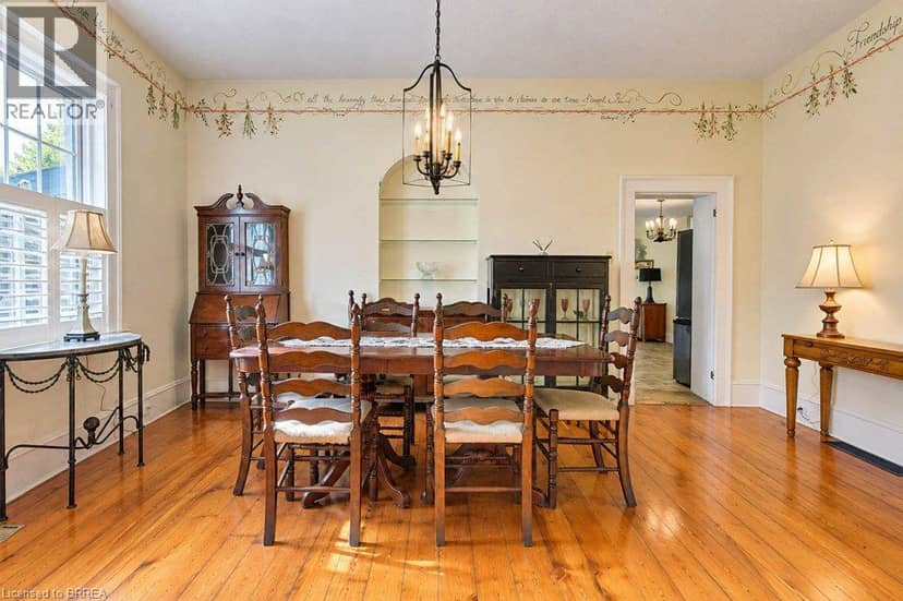 48 ALBION Street, Brantford, photo 8