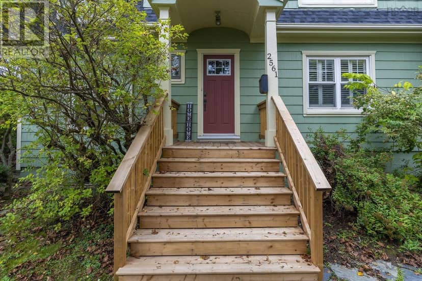 2561 Newton Avenue — photo 38 of 40