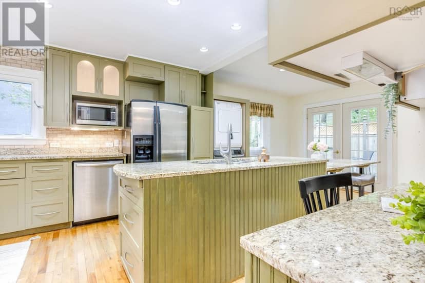 2561 Newton Avenue, Halifax, photo 7