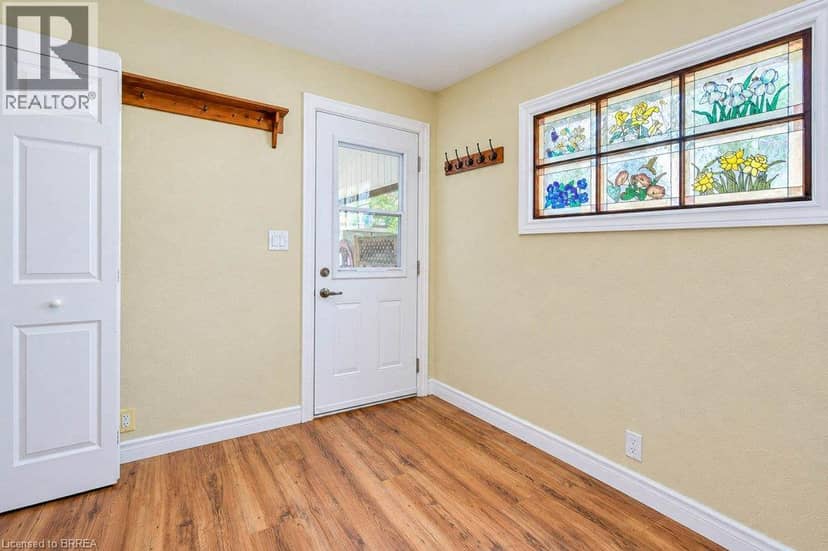 48 ALBION Street — photo 19 of 40