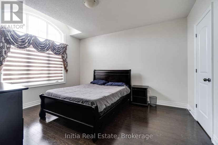 12 Erintown Crescent S — photo 28 of 40