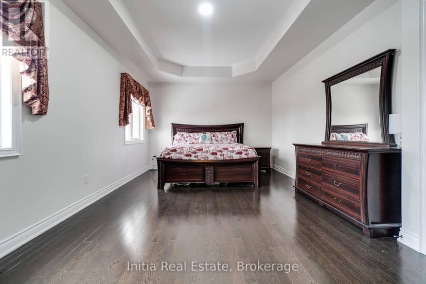 12 Erintown Crescent S — photo 18 of 40