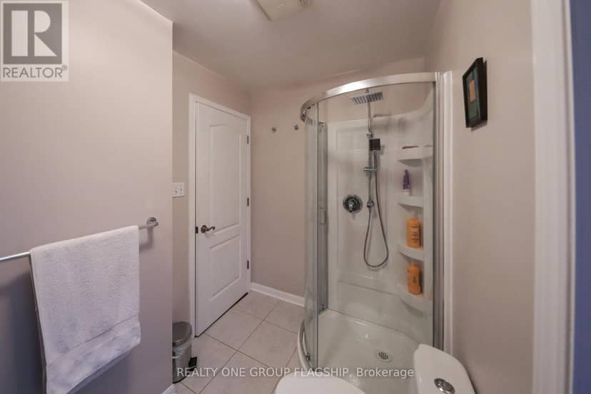1098 Kipling Avenue — photo 33 of 39