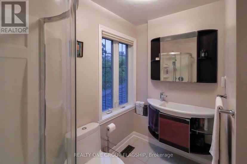 1098 Kipling Avenue — photo 34 of 39