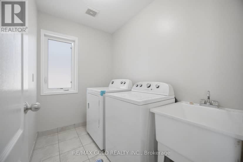 55 Loftsmore Drive — photo 40 of 40