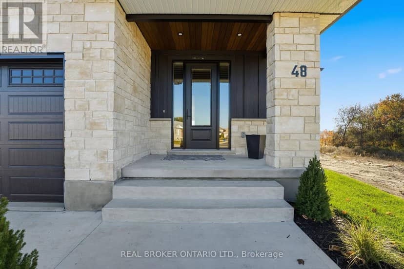 48 Rebecca Drive, Aylmer, photo 2
