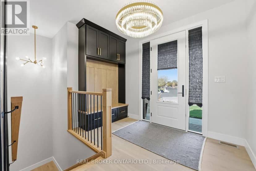 48 Rebecca Drive, Aylmer, photo 3