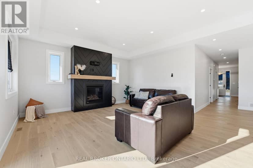 48 Rebecca Drive, Aylmer, photo 8