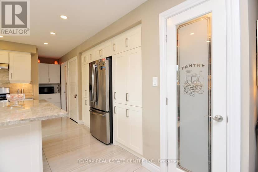 43 Regalview Drive — photo 20 of 40