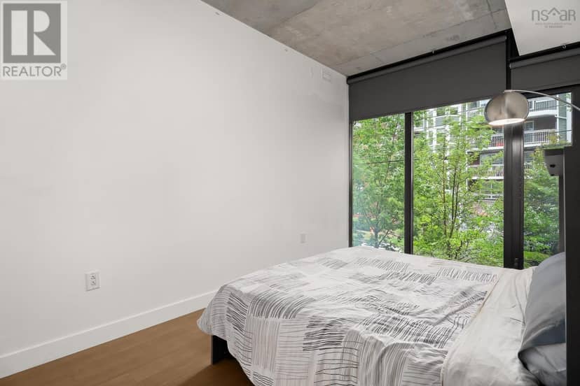TH04 1048 Wellington Street — photo 27 of 40