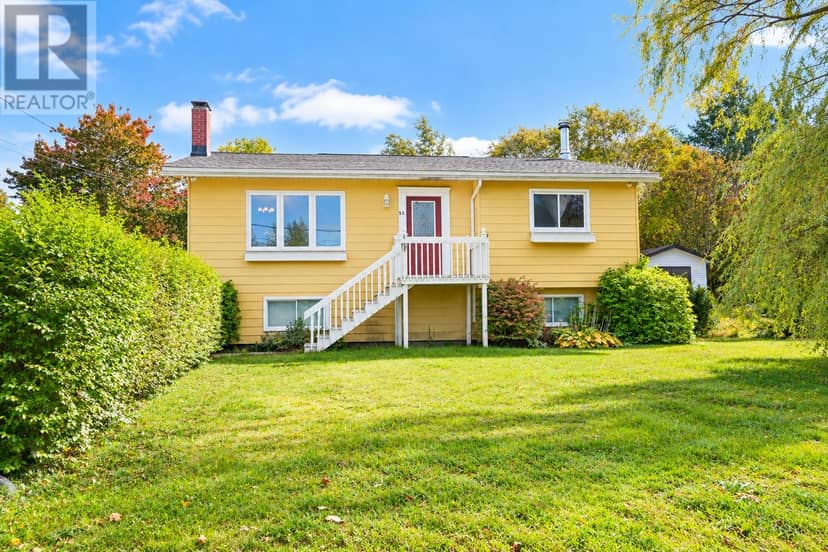 53 Kelliview Crescent — photo 1 of 38