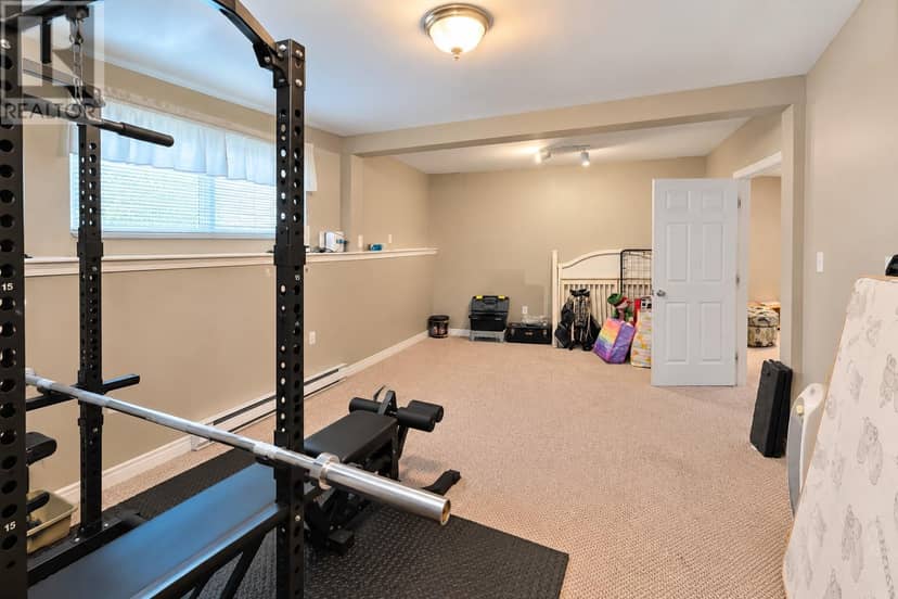 53 Kelliview Crescent — photo 25 of 38