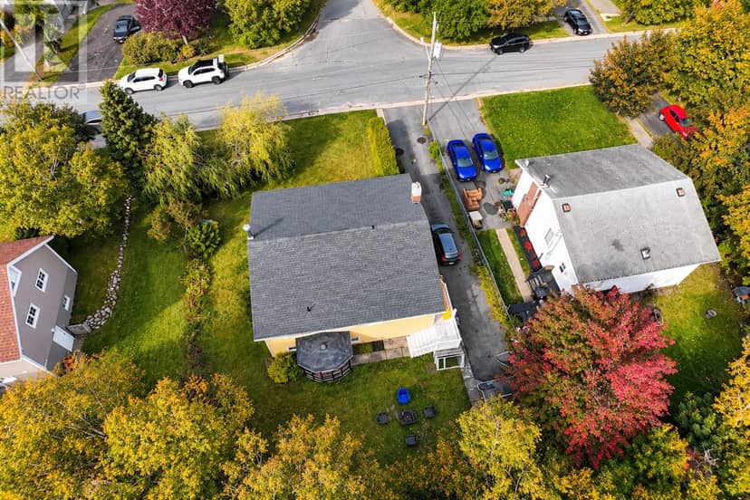 53 Kelliview Crescent — photo 4 of 38