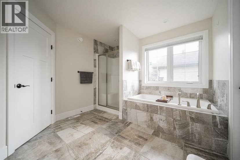 141 Beaverglen Close — photo 28 of 40