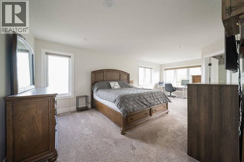 141 Beaverglen Close — photo 23 of 40