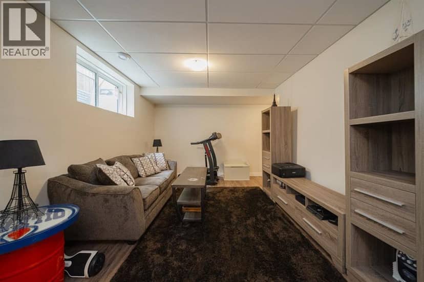141 Beaverglen Close — photo 35 of 40
