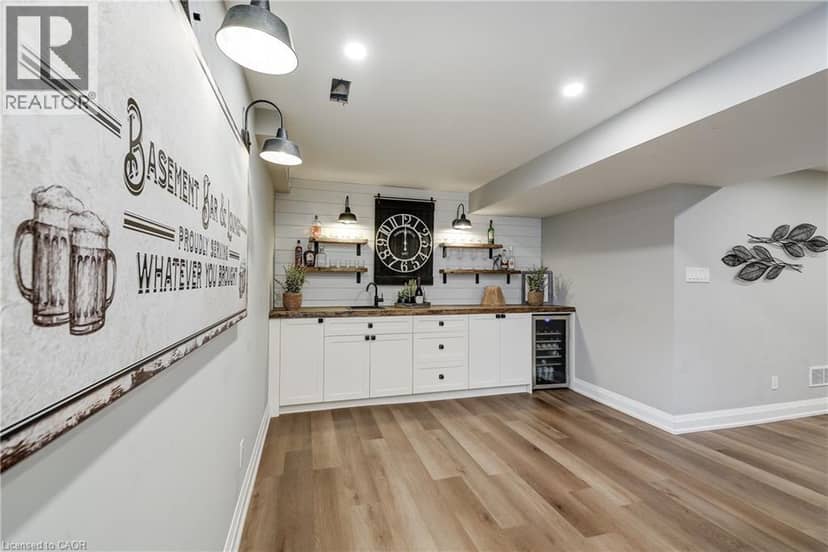 23 MCKNIGHT Avenue — photo 30 of 40