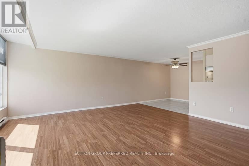 206 - 45 Pond Mills Road, London South, photo 7