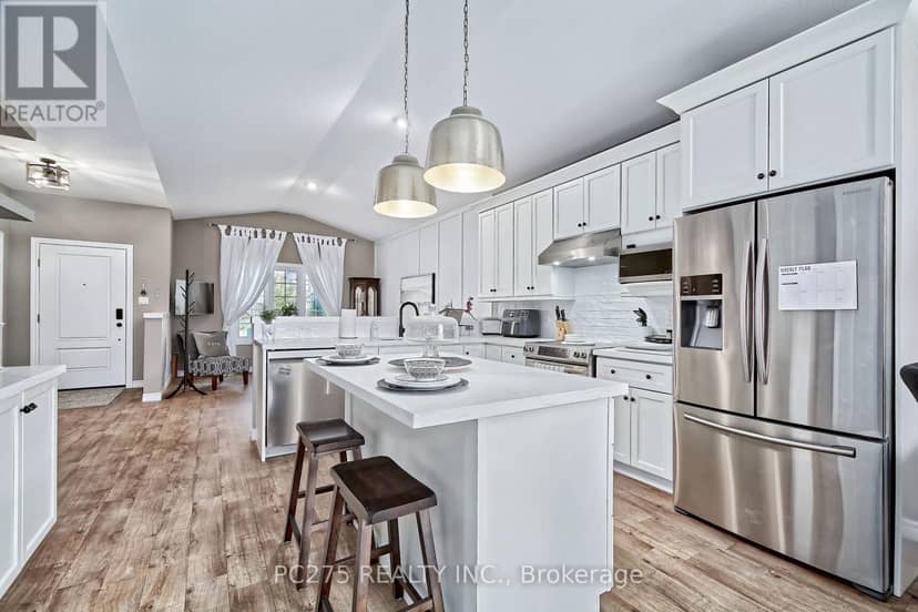 409 Beamish Street — photo 10 of 40
