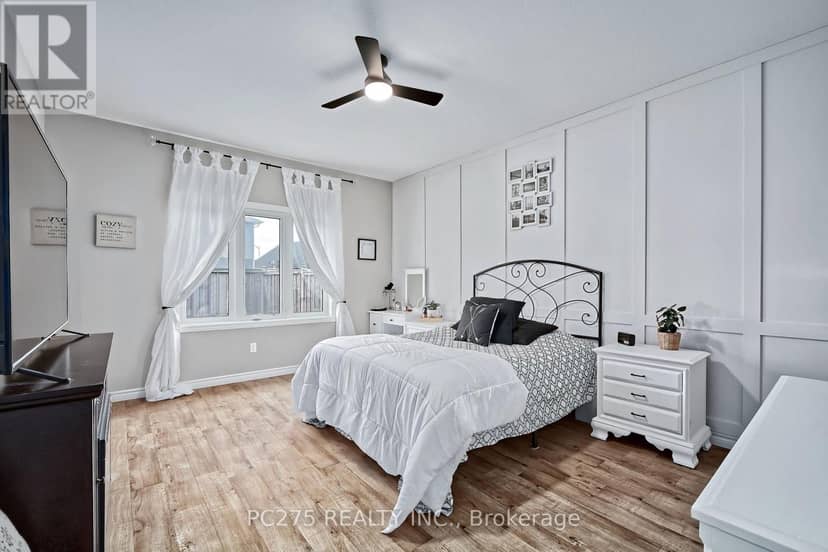 409 Beamish Street — photo 16 of 40