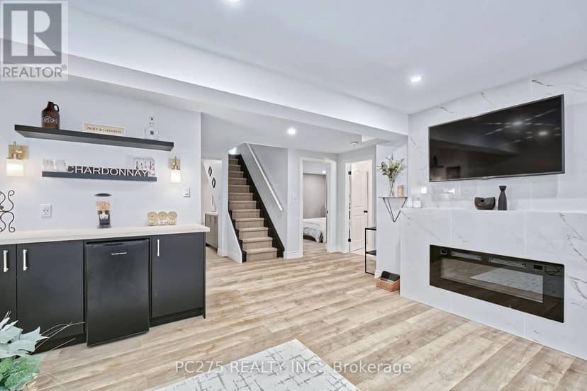 409 Beamish Street — photo 26 of 40