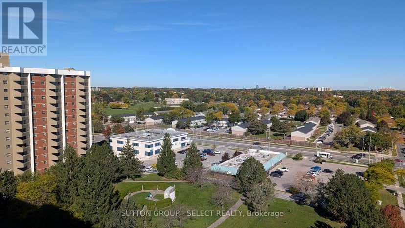 1501 - 1105 Jalna Boulevard — photo 10 of 13