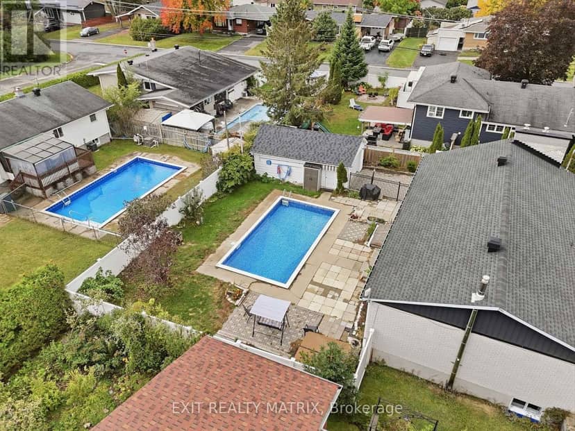 2439 Raymond Street — photo 36 of 39