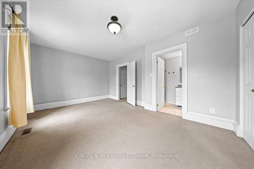 118 King Edward Avenue — photo 19 of 29