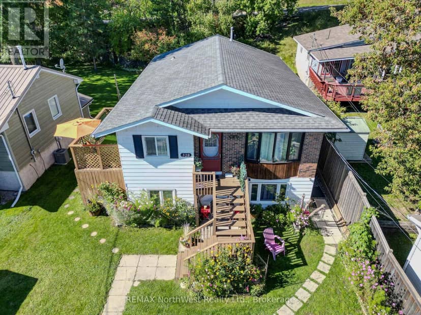328 Ninth Avenue S, Kenora, photo 2