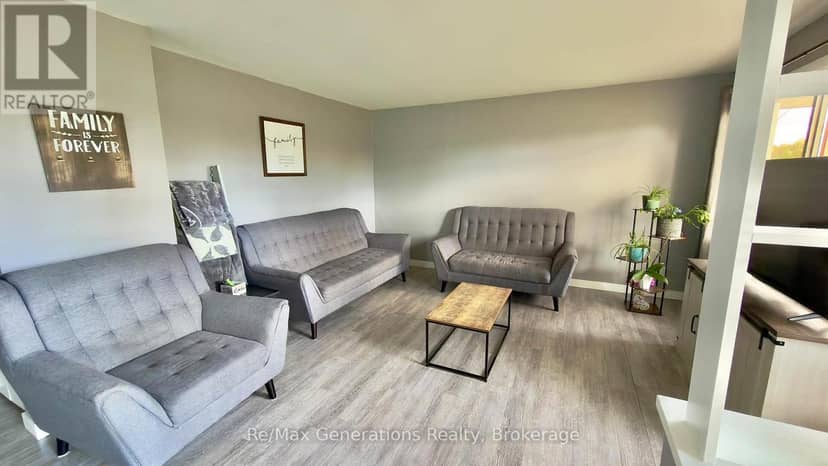 177 Matthews Street, Thunder Bay, photo 4