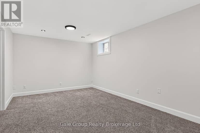 565 Sales Drive — photo 35 of 40