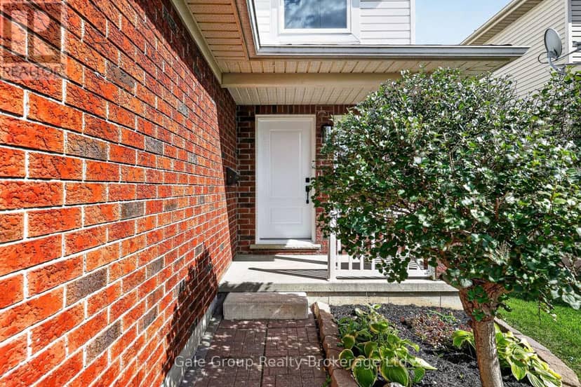565 Sales Drive — photo 4 of 40