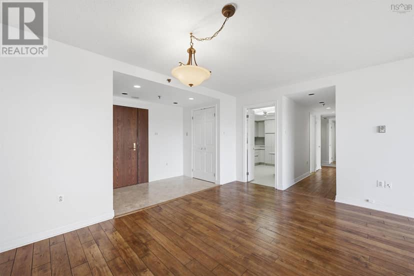 401 1470 Summer Street — photo 8 of 40